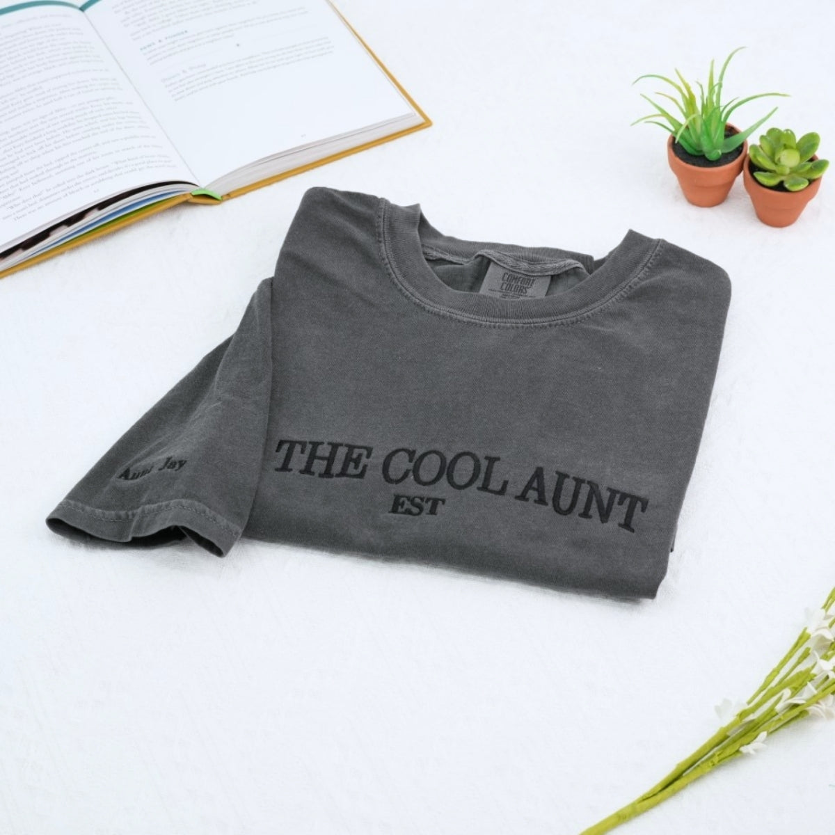 Cool Aunt Custom Embroidered T-Shirt - Personalized Auntie EST Gift