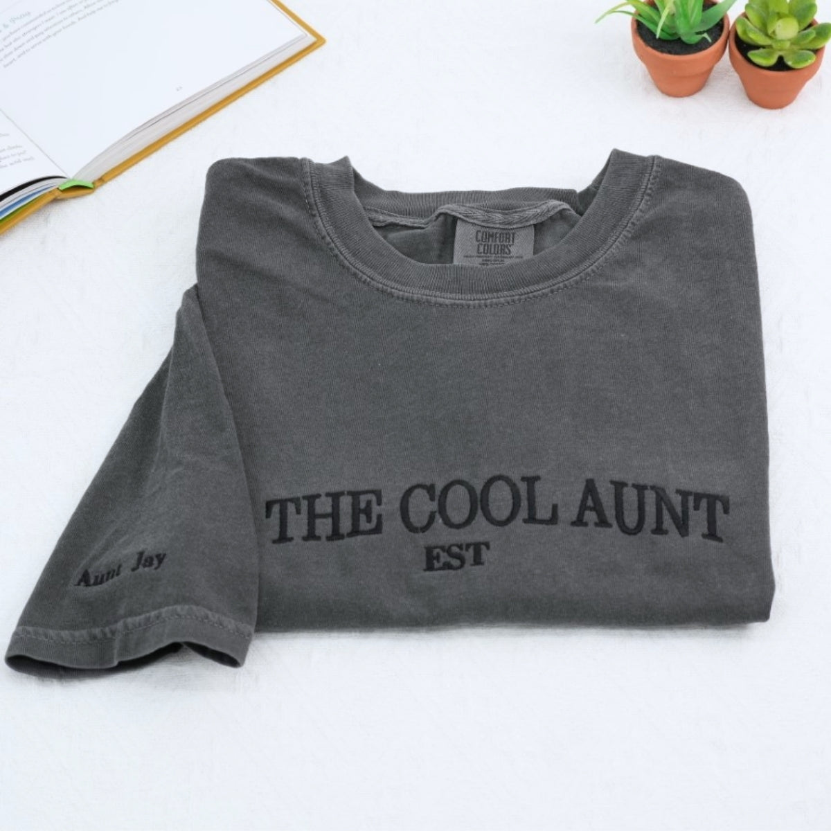 Cool Aunt Custom Embroidered T-Shirt - Personalized Auntie EST Gift