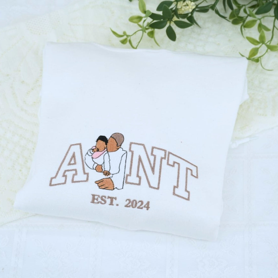 Custom Aunt Embroidered Hoodie - Auntie Sweatshirt - Personalized New Aunt Gift