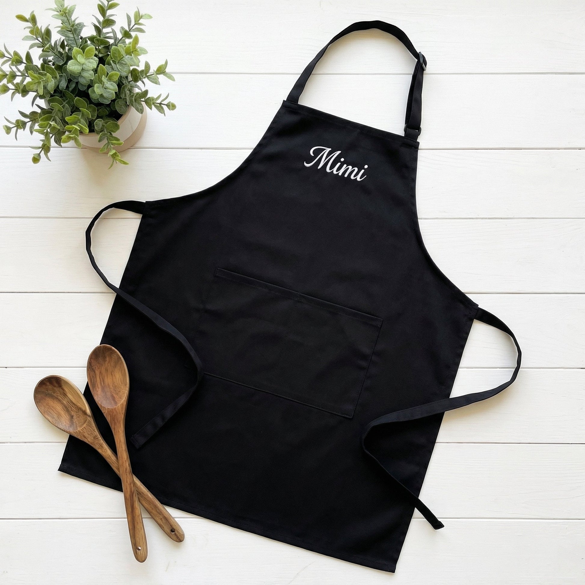 Mama Custom Embroidered Apron - Personalized Gift with Name