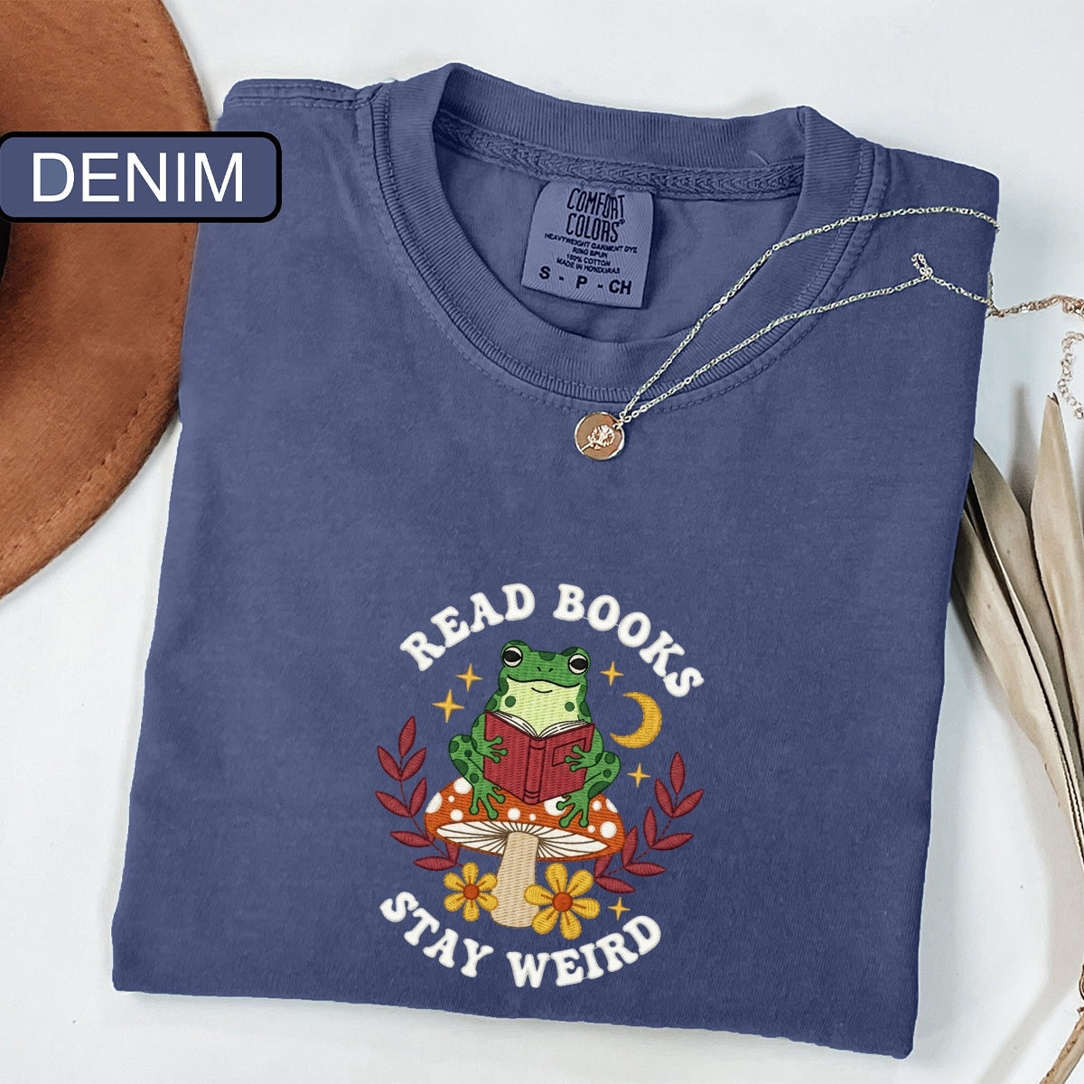 Custom Embroidered Read Books Frog T-Shirt - Funny Gift for Bookworms