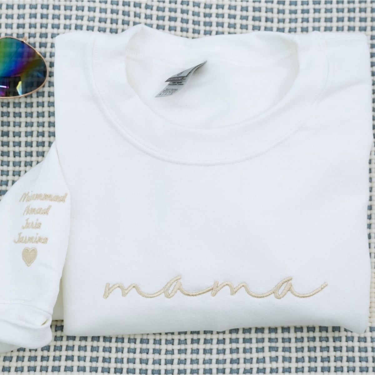 Script Custom Embroidered Hoodie - Personalized Mama Sweatshirt - Minimalist Mother Gift
