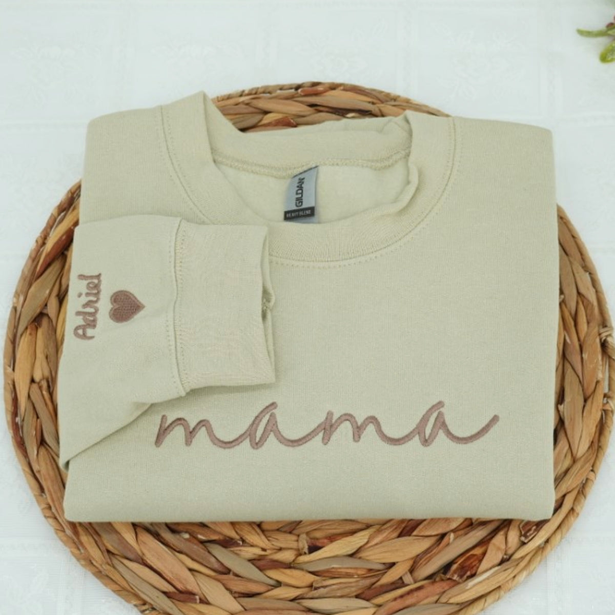 Script Custom Embroidered Hoodie - Personalized Mama Sweatshirt - Minimalist Mother Gift