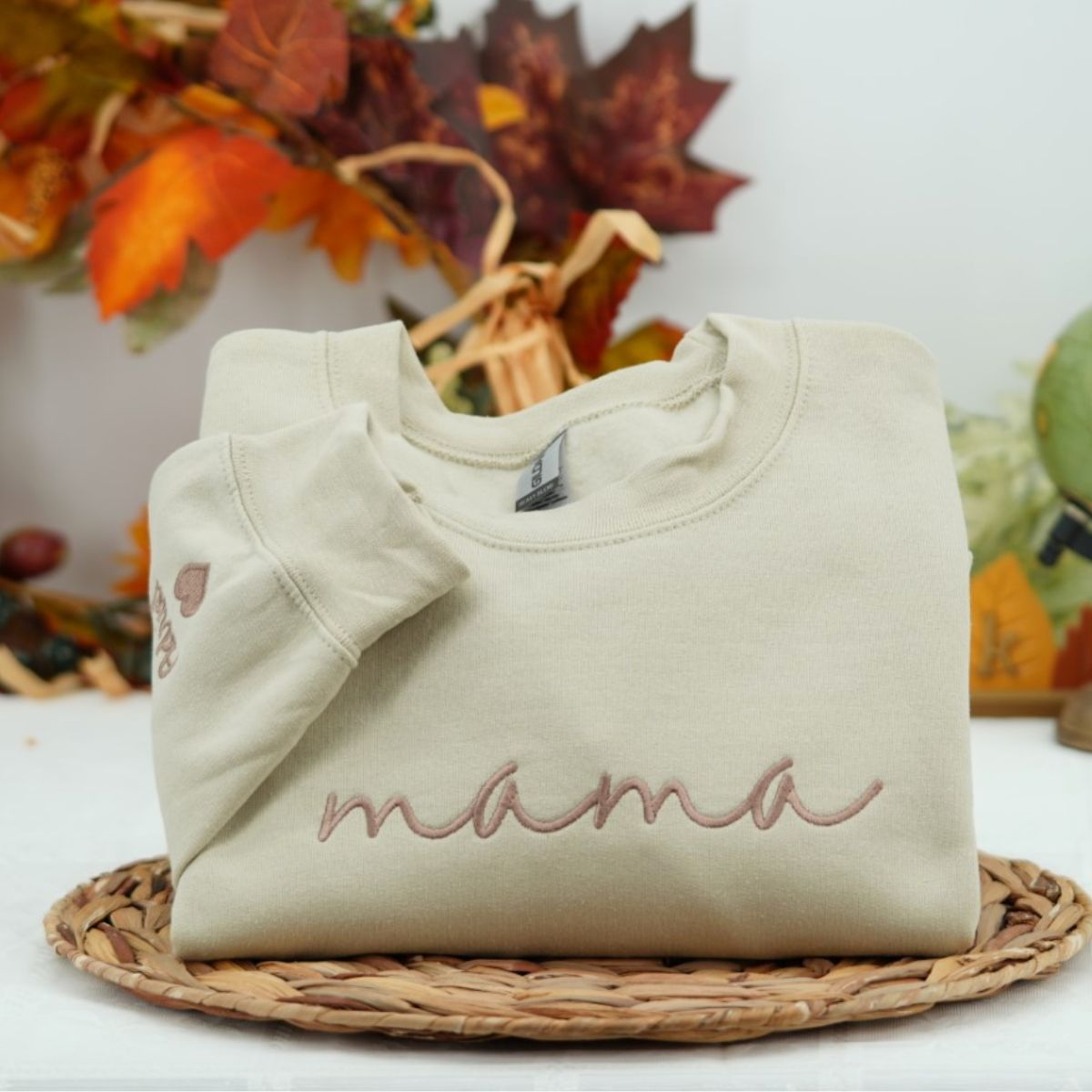 Script Custom Embroidered Hoodie - Personalized Mama Sweatshirt with Kids Names - Perfect Multi Chil