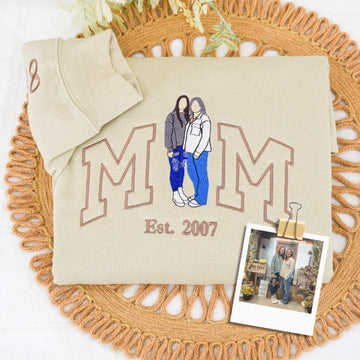 Mother Child Custom Embroidered Hoodie - Personalized Mom Sweatshirt - Perfect Motherhood Gift