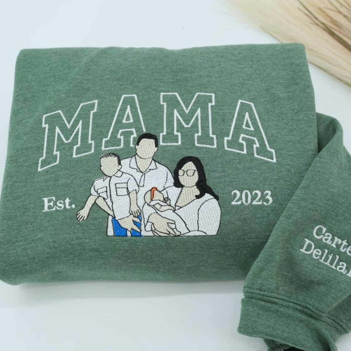 Personalized Family Custom Embroidered Mama Hoodie - Perfect Mother's Gift