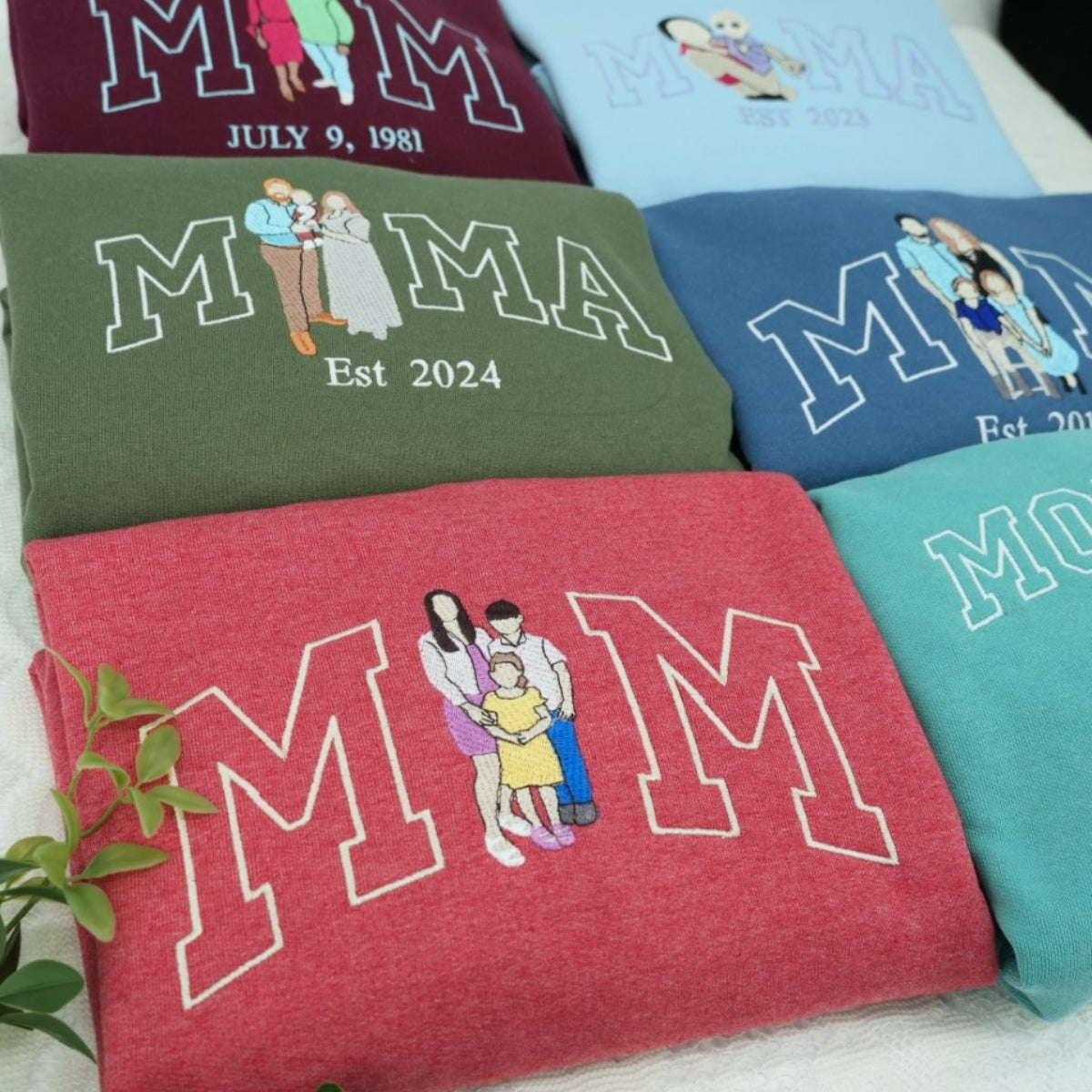Personalized Family Custom Embroidered Mama Hoodie - Perfect Mother's Gift
