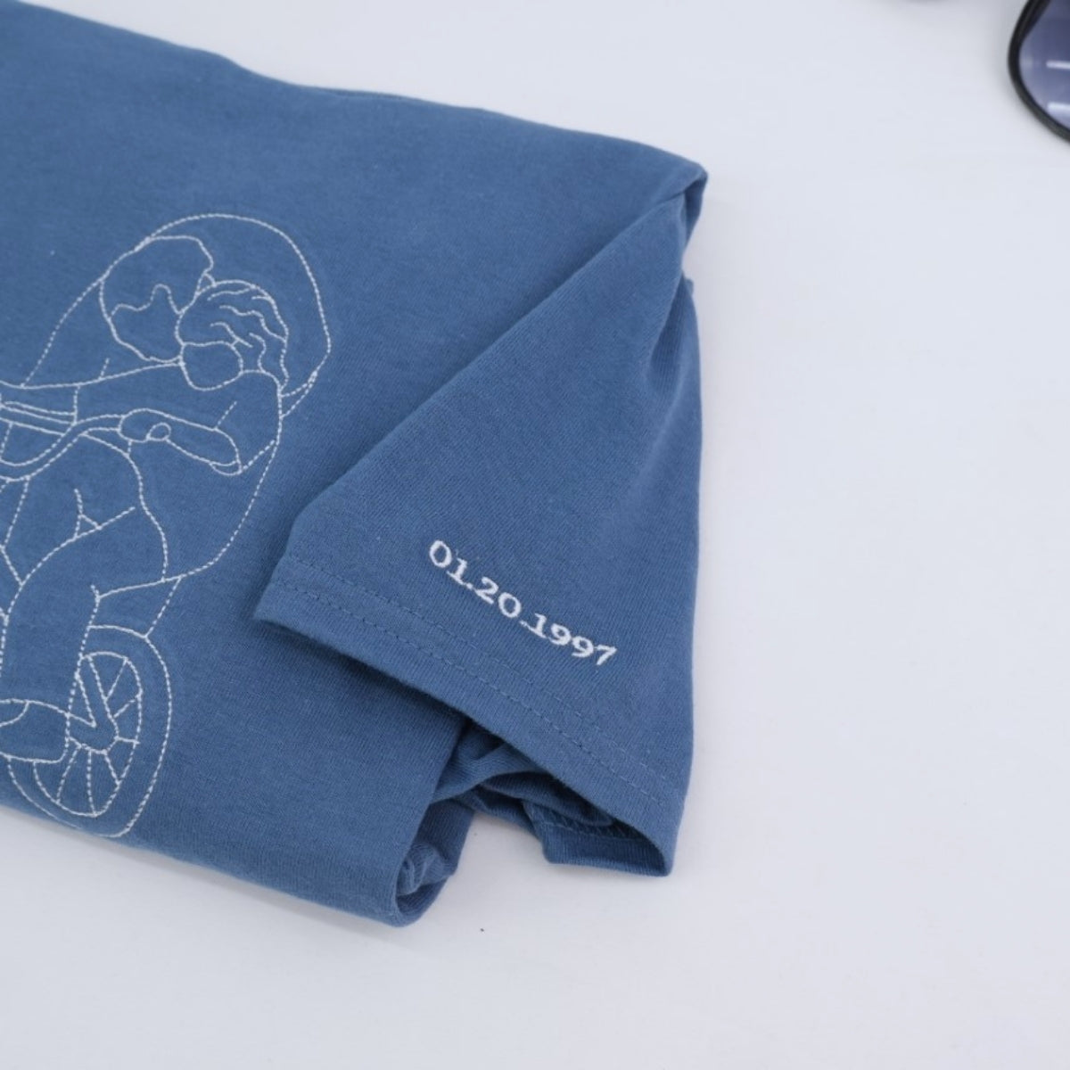 Dad Kids Cuddle Custom Embroidered T-Shirt - Family Snuggle Shirt - Personalized Father's Day Gift