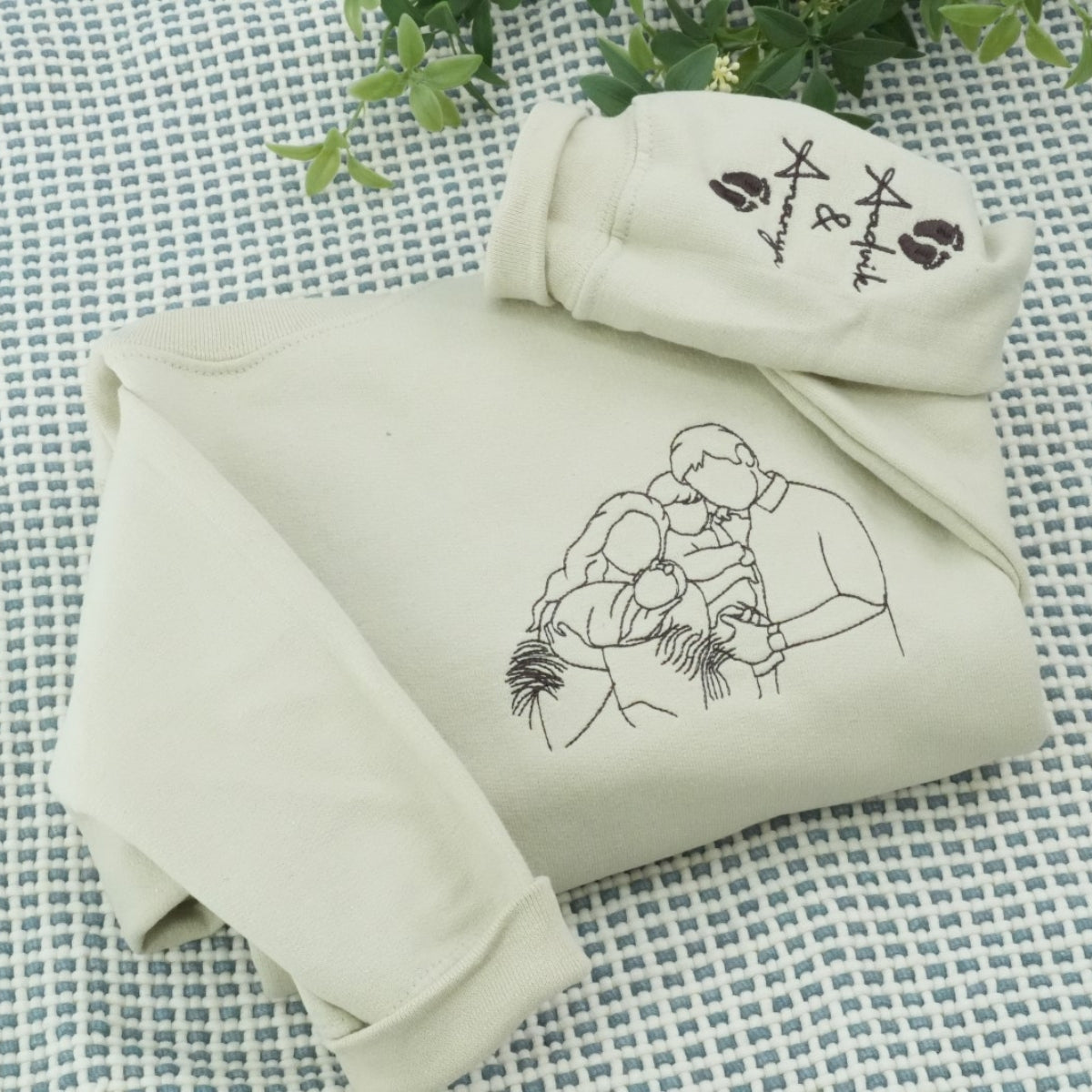 Family Line Art Embroidered Hoodie - Custom Family Portrait Sweatshirt - New Parent Gift