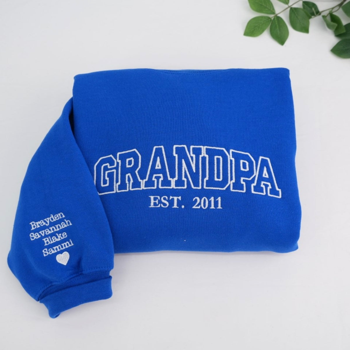 Papa Custom Embroidered Hoodie - Dad Sweatshirt with Kids Names - Father's Day Gift