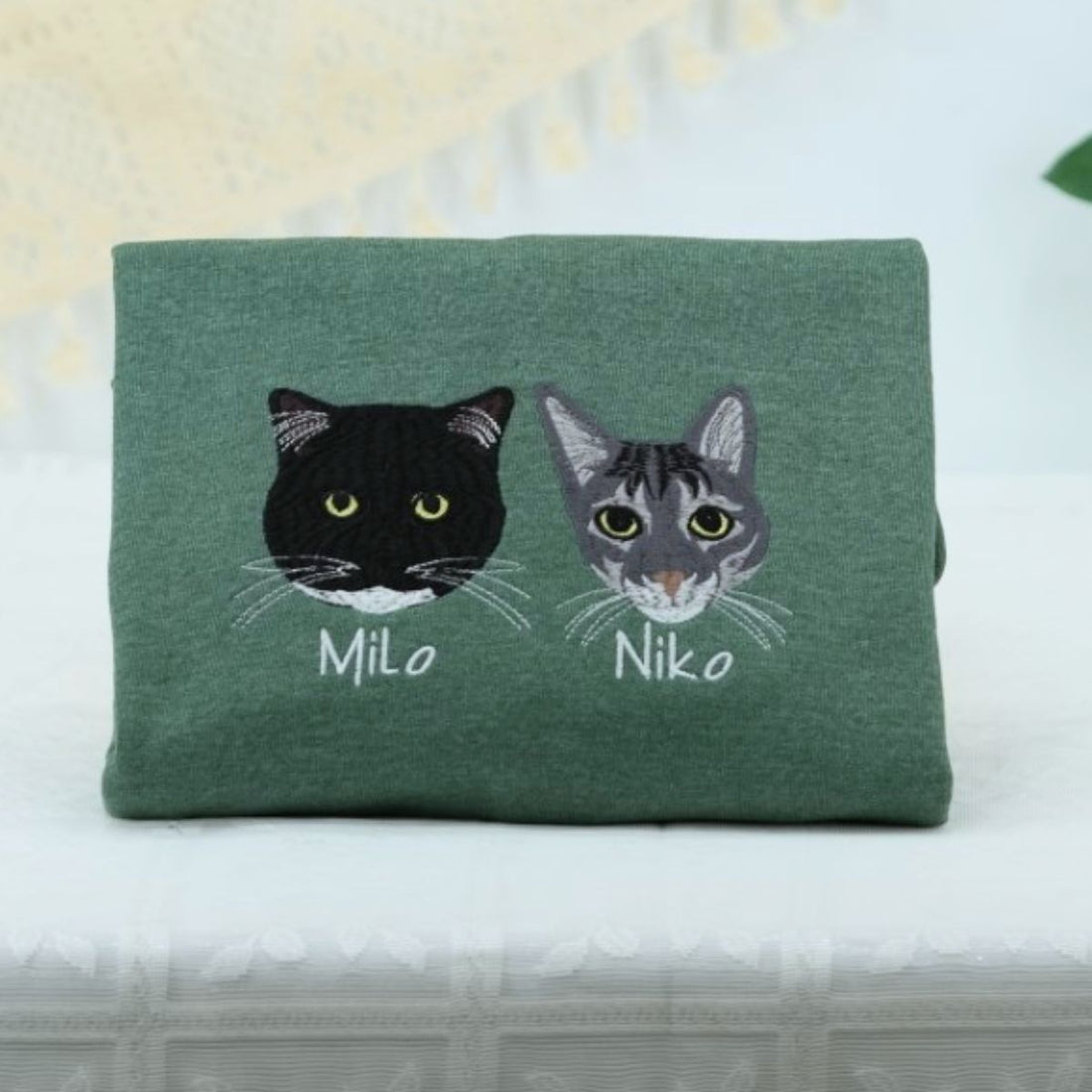 Pet Portrait Custom Hoodies - Cat Face Embroidered Sweatshirts with Names - Premium Cat Lover Gift