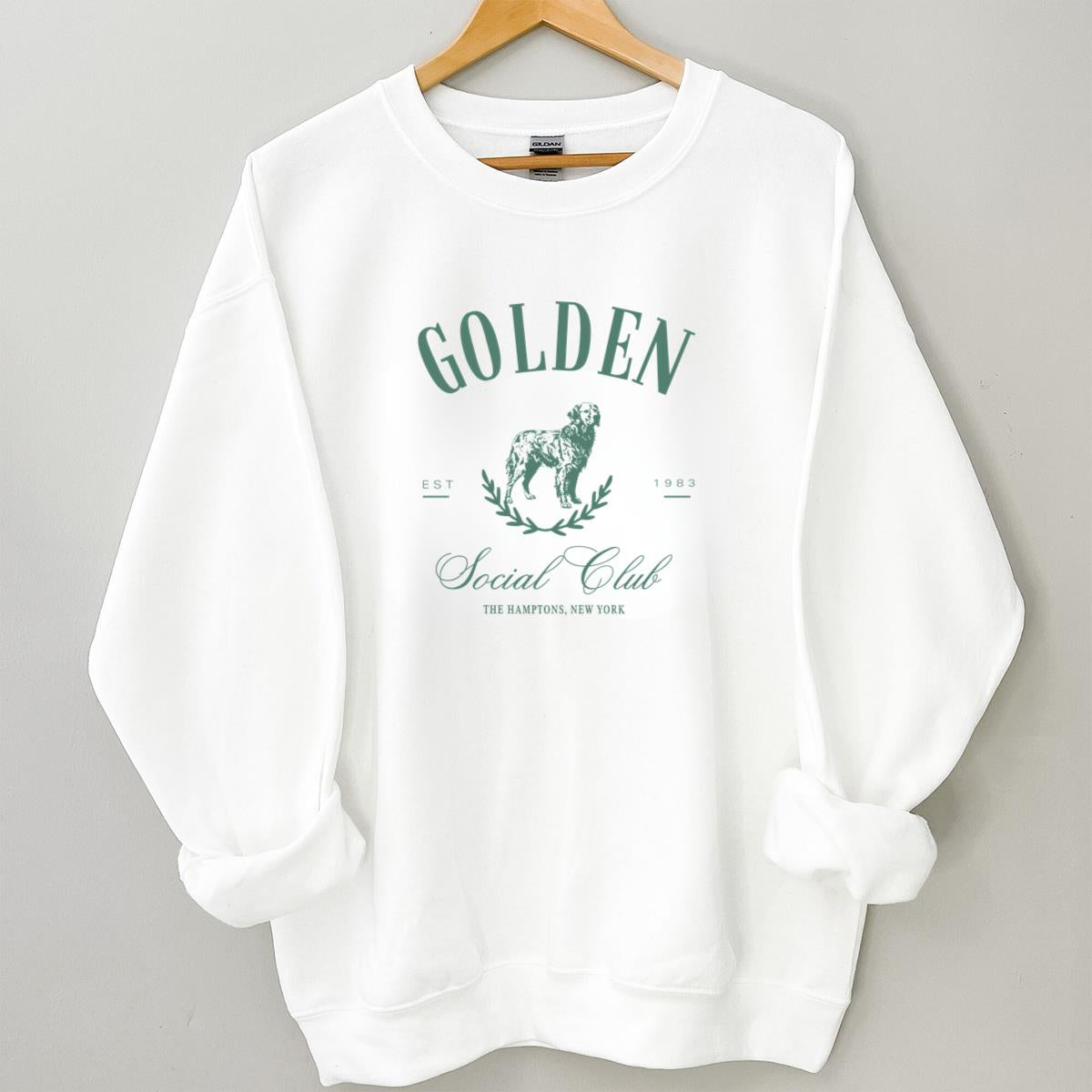 Golden Retriever Social Club Vintage Retro Dog Lover Unisex T-Shirt 