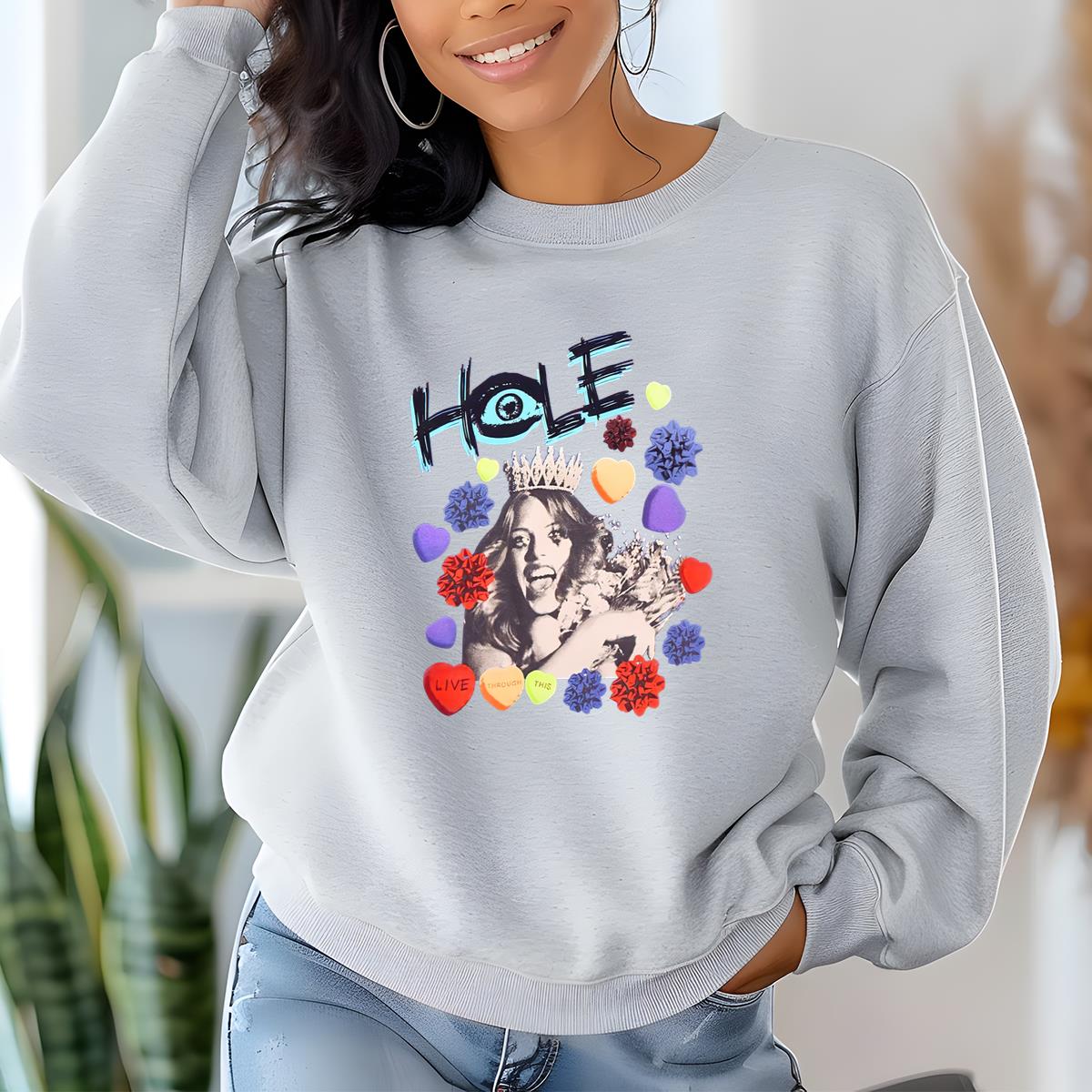 Hole Live Through This Vintage 90s Grunge Candy Hearts Boyfriend Fit Creme Unisex T-Shirt 