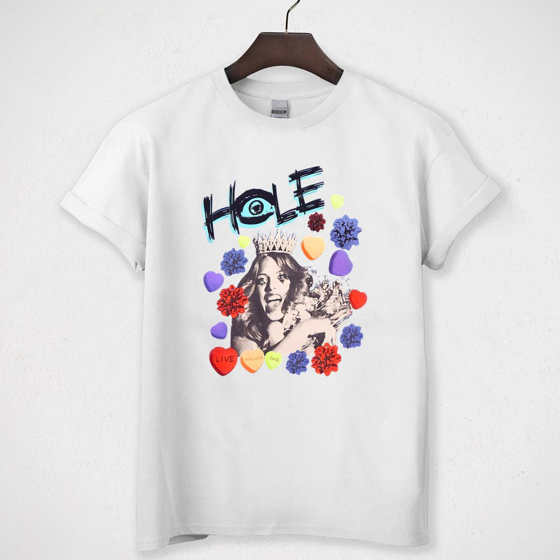 Hole Live Through This Vintage 90s Grunge Candy Hearts Boyfriend Fit Creme Unisex T-Shirt 