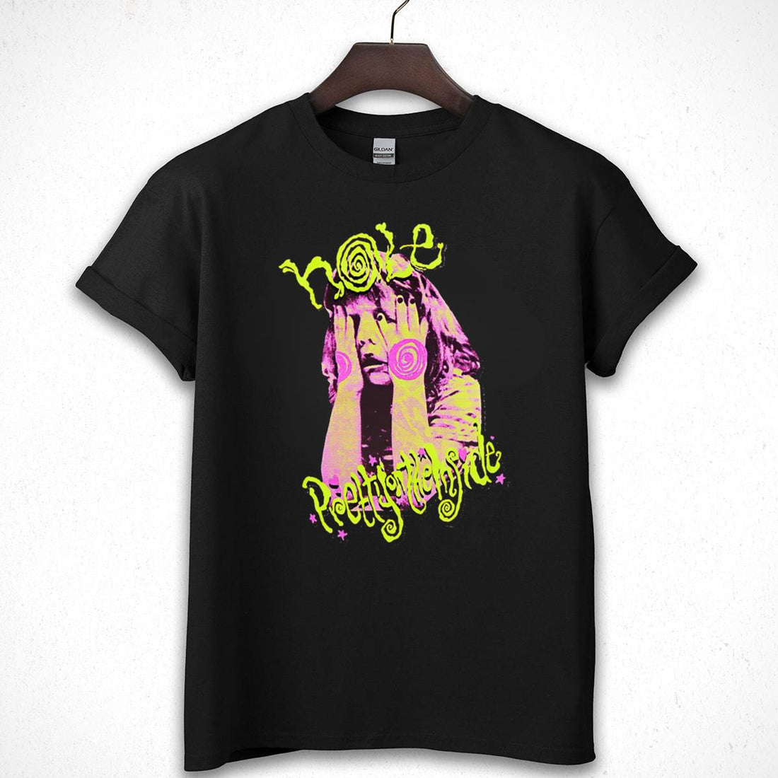 Hole Pretty On The Inside Vintage 90s Grunge Boyfriend Fit Black Unisex T-Shirt 