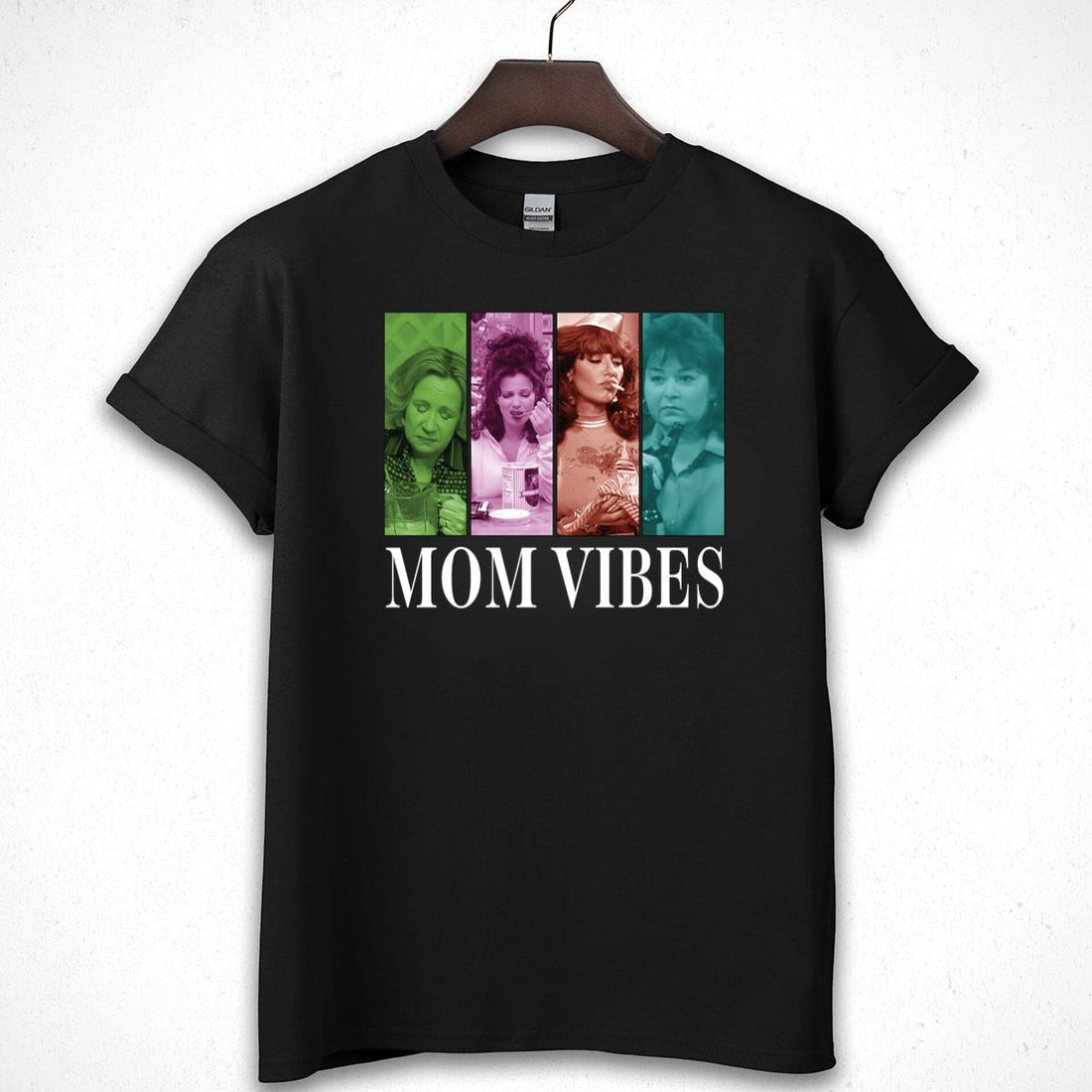 Mom Vibes Vintage 70s Kitty Forman Retro Design Unisex T-Shirt 