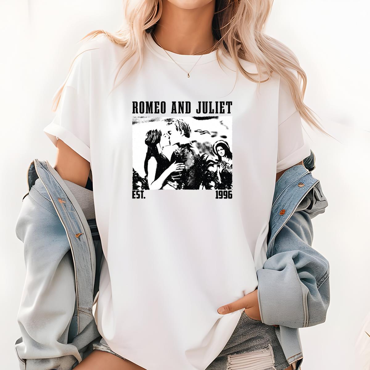 Retro Romeo and Juliet 1996 Movie Romantic Graphic Unisex T-Shirt 