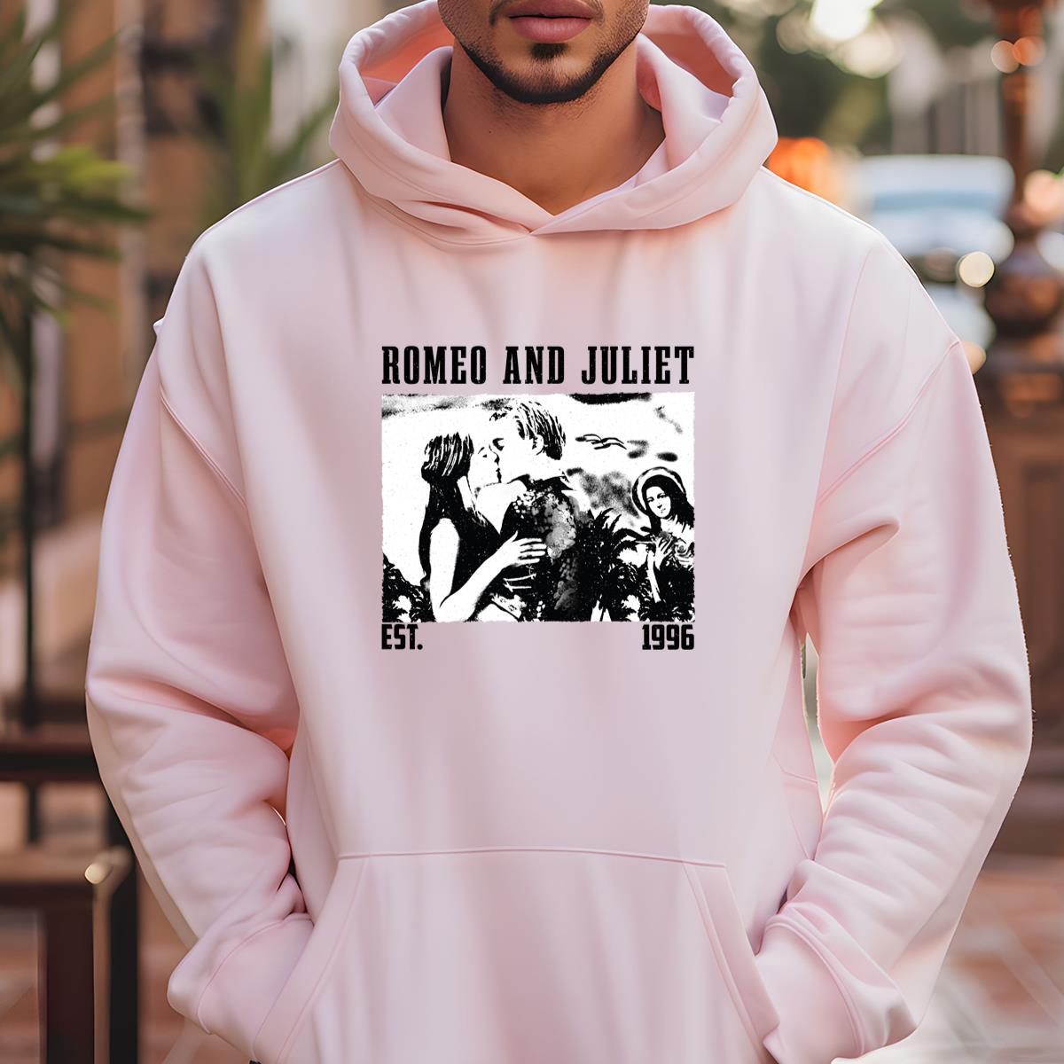 Retro Romeo and Juliet 1996 Movie Romantic Graphic Unisex T-Shirt 