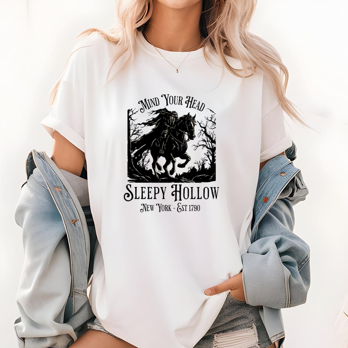 Sleepy Hollow Classic Halloween Vintage Design Unisex T-Shirt 
